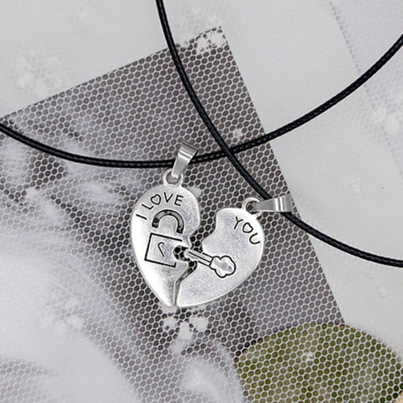 2 PCs/Set Couple Necklace for Women  Men Silver color Two Pieces Heart Pendant Paired Necklace Fashion Necklace Gifts for Women